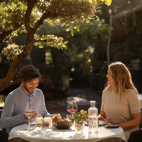 Cena romantica al ristorante Miil a Lana Cena romantica al ristorante Miil a Lana