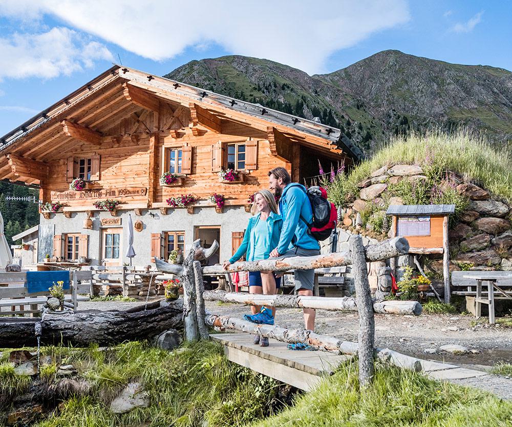 Malga Hinteregg – Hirzer nel Meranese Malga Hinteregg – Hirzer nel Meranese