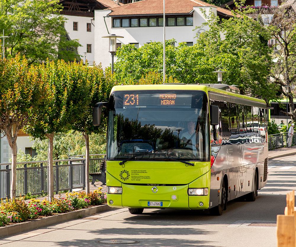 Mobilità: bus linea 231 per Merano Mobilità: bus linea 231 per Merano